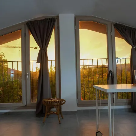 Afrodite Loft Eros 公寓 *